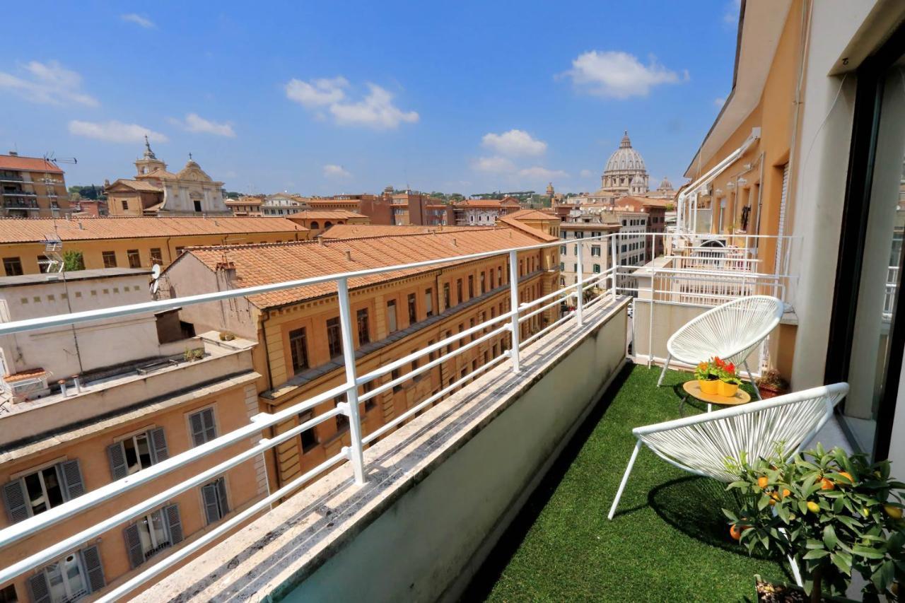 Merulana Suite S.Peter Rome Buitenkant foto