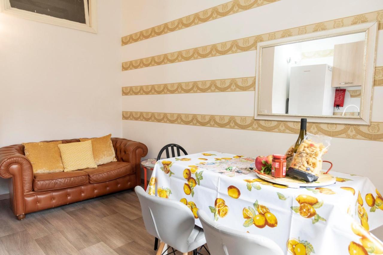 Merulana Suite S.Peter Rome Buitenkant foto