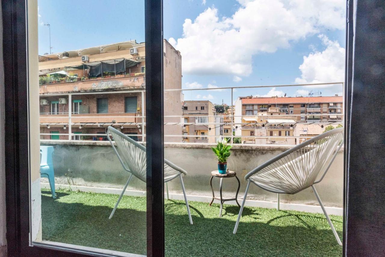 Merulana Suite S.Peter Rome Buitenkant foto