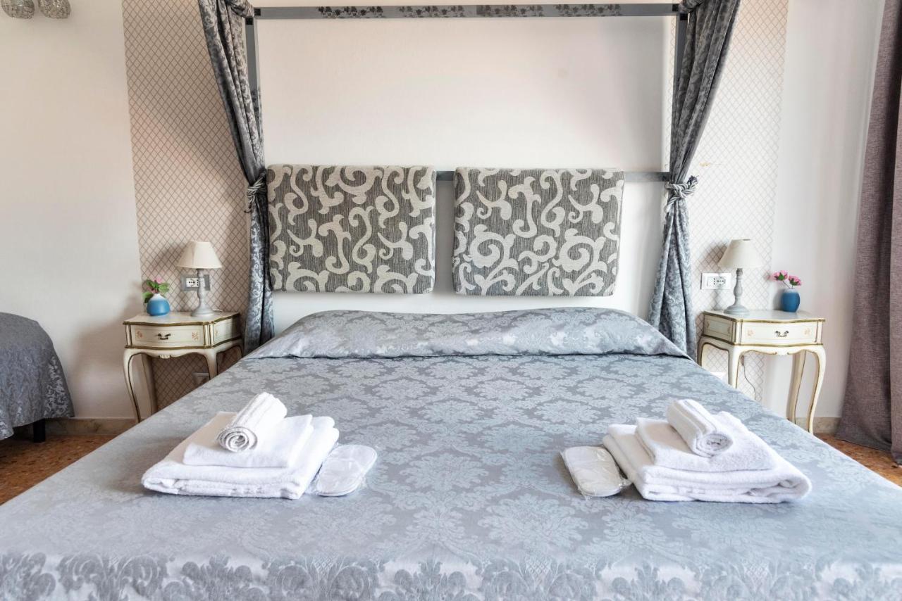 Merulana Suite S.Peter Rome Buitenkant foto