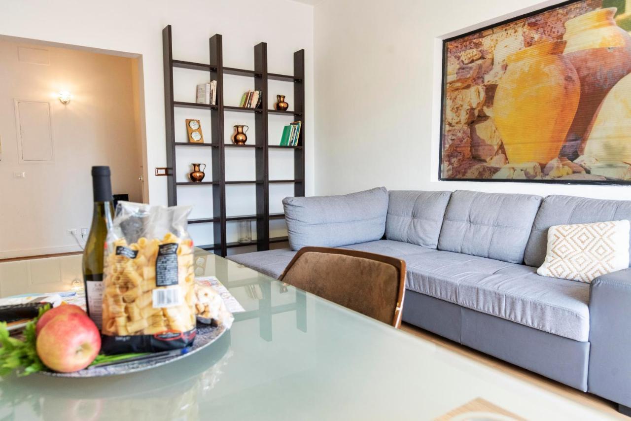 Merulana Suite S.Peter Rome Buitenkant foto